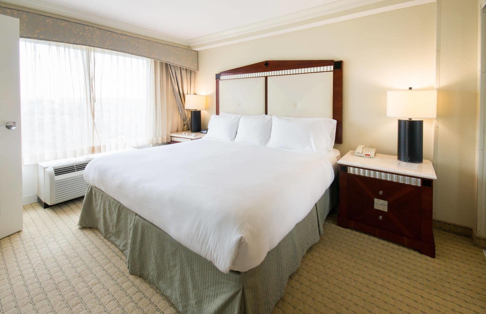 Ac Hotel By Marriott Orlando Лей Буена Виста Екстериор снимка